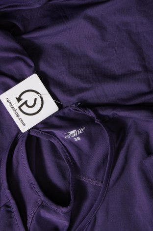 Γυναικείο t-shirt Crane, Μέγεθος S, Χρώμα Βιολετί, Τιμή 4,42 €
