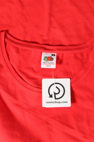 Дамска тениска Fruit Of The Loom, Размер M, Цвят Червен, Цена 13,00 лв.
