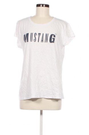 Γυναικείο t-shirt Mustang, Μέγεθος L, Χρώμα Λευκό, Τιμή 9,90 €