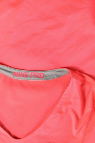 Дамска тениска Nike, Размер S, Цвят Розов, Цена 32,00 лв.