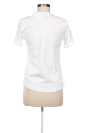 Дамска тениска Nike, Размер XS, Цвят Бял, Цена 62,00 лв.