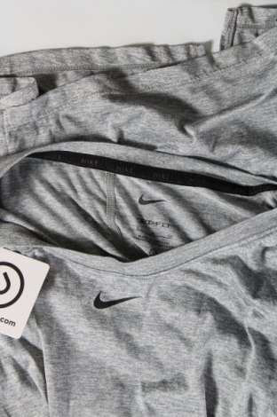Damen T-Shirt Nike, Größe S, Farbe Grau, Preis € 18,79