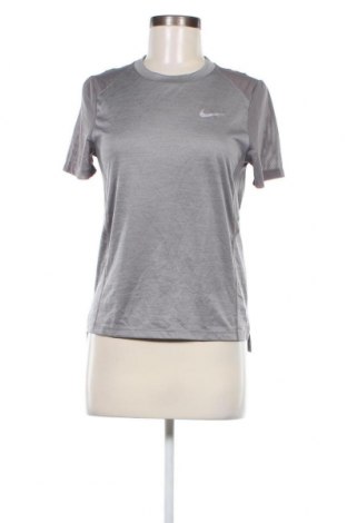 Női póló Nike, Méret S, Szín Szürke, Ár 3 768 Ft