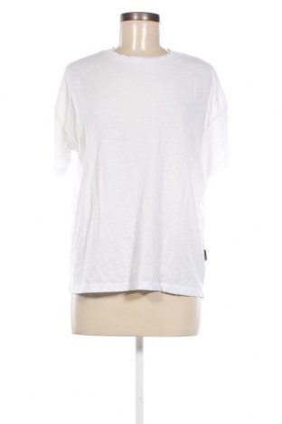 Γυναικείο t-shirt Noisy May, Μέγεθος S, Χρώμα Λευκό, Τιμή 8,87 €