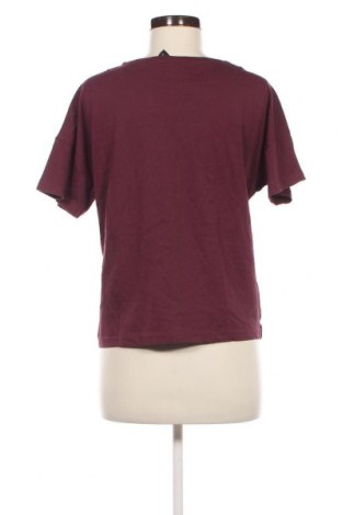 Γυναικείο t-shirt Page One, Μέγεθος S, Χρώμα Κόκκινο, Τιμή 3,62 €