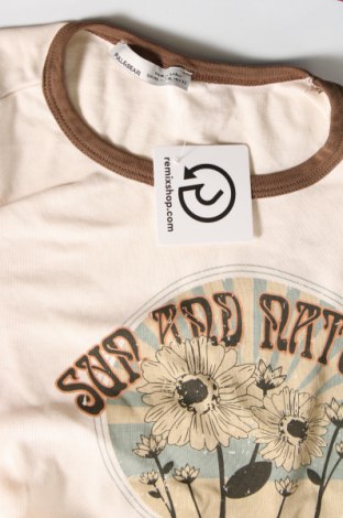 Damen T-Shirt Pull&Bear, Größe XL, Farbe Beige, Preis 6,62 €