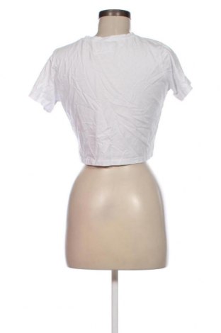 Дамска тениска Trendyol, Размер M, Цвят Бял, Цена 16,00 лв.