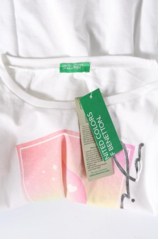 Γυναικείο t-shirt United Colors Of Benetton, Μέγεθος XL, Χρώμα Λευκό, Τιμή 18,56 €