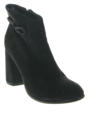 Botine de damă, Mărime 38, Culoare Negru, Preț 157,89 Lei