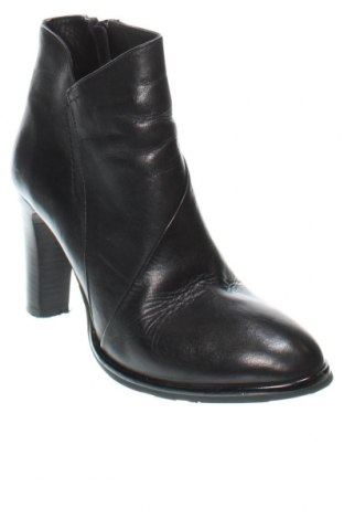 Botine de damă, Mărime 38, Culoare Negru, Preț 128,29 Lei