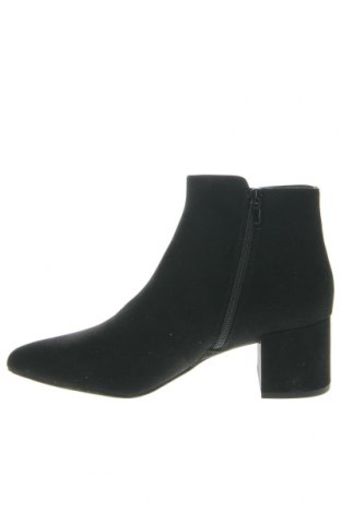 Damen Stiefeletten About You, Größe 38, Farbe Schwarz, Preis € 23,97