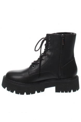 Botine de damă Bershka, Mărime 38, Culoare Negru, Preț 131,71 Lei