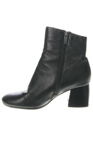 Damen Stiefeletten Bruno, Größe 35, Farbe Schwarz, Preis 21,43 €