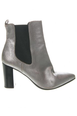 Dámské boty  Buffalo, Velikost 40, Barva Stříbrná, Cena  598,00 Kč