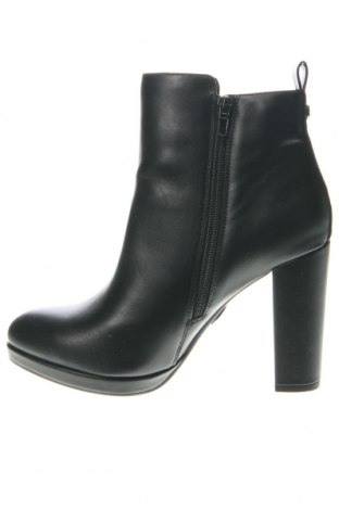 Botine de damă Buffalo, Mărime 39, Culoare Negru, Preț 112,17 Lei