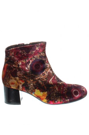 Botine de damă Gabor, Mărime 39, Culoare Multicolor, Preț 112,17 Lei