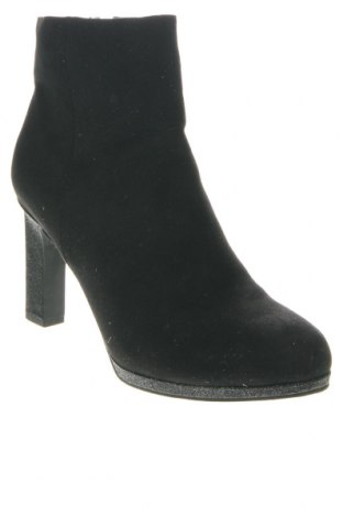 Botine de damă Marco Tozzi, Mărime 39, Culoare Negru, Preț 207,24 Lei