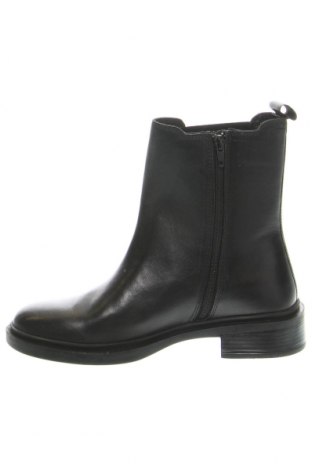 Damen Stiefeletten Poelman, Größe 39, Farbe Schwarz, Preis 39,90 €