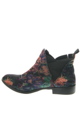 Botine de damă Primark, Mărime 39, Culoare Multicolor, Preț 78,95 Lei