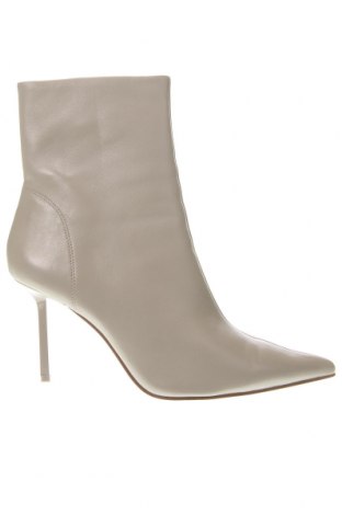 Damen Stiefeletten Steve Madden, Größe 45, Farbe Beige, Preis 75,13 €