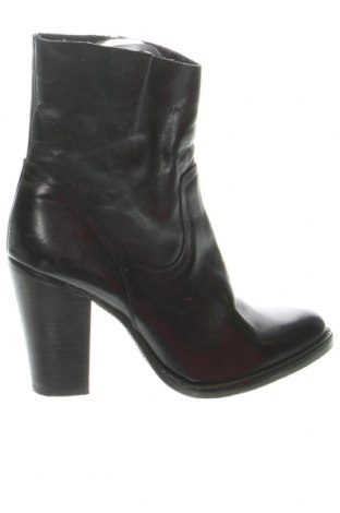 Damen Stiefeletten Steve Madden, Größe 38, Farbe Schwarz, Preis € 72,65