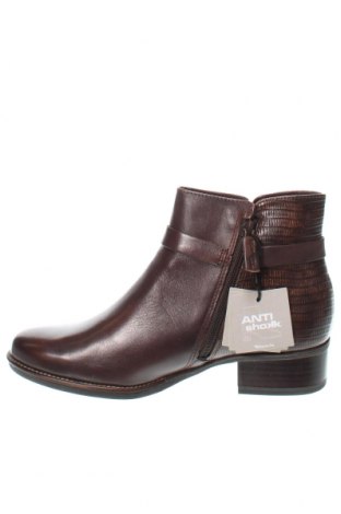 Botine de damă Tamaris, Mărime 38, Culoare Maro, Preț 282,90 Lei