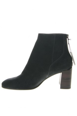 Botine de damă Tamaris, Mărime 37, Culoare Albastru, Preț 254,61 Lei