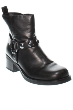 Botine de damă Tamaris, Mărime 40, Culoare Negru, Preț 207,24 Lei