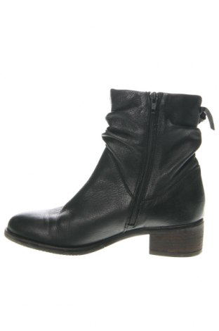 Botine de damă Venturini, Mărime 37, Culoare Negru, Preț 141,12 Lei