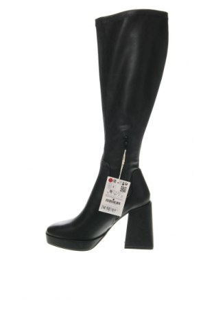 Damenstiefel Pull&Bear, Größe 35, Farbe Schwarz, Preis 20,13 €