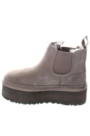 Dámske topánky  UGG Australia, Veľkosť 39, Farba Sivá, Cena  169,07 €