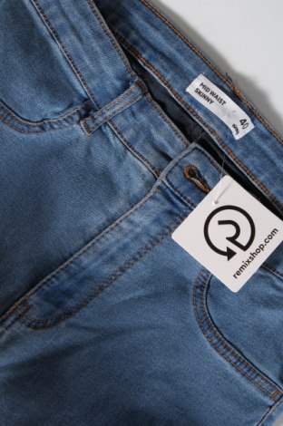 Dámske džínsy , Veľkosť M, Farba Modrá, Cena  8,90 €