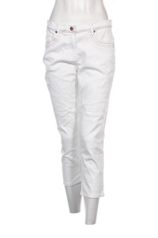 Γυναικείο Τζίν, Μέγεθος M, Χρώμα Λευκό, Τιμή 8,97 €