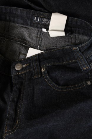 Dámske džínsy  Armani Jeans, Veľkosť S, Farba Modrá, Cena  98,75 €