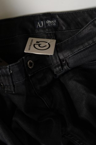 Damskie jeansy Armani Jeans, Rozmiar M, Kolor Niebieski, Cena 197,19 zł