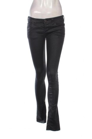 Дамски дънки Armani Jeans, Размер M, Цвят Син, Цена 75,35 лв.