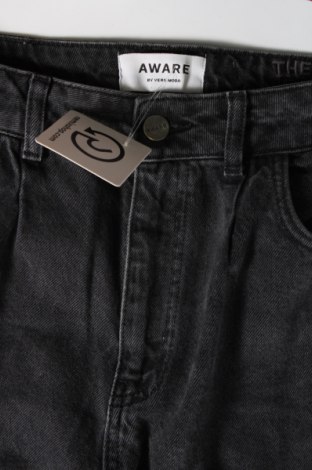 Dámske džínsy  Aware by Vero Moda, Veľkosť S, Farba Sivá, Cena  10,64 €