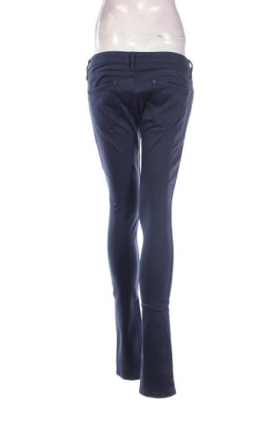 Damen Jeans Bershka, Größe M, Farbe Blau, Preis 8,46 €