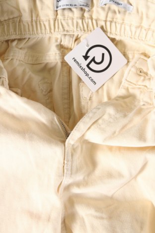 Damen Jeans Bershka, Größe S, Farbe Ecru, Preis 6,05 €