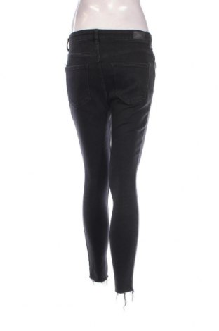 Damen Jeans Bershka, Größe M, Farbe Grau, Preis 9,00 €