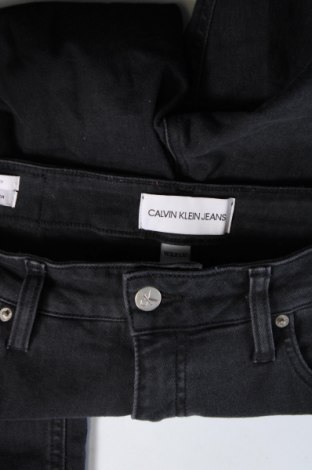 Blugi de femei Calvin Klein Jeans, Mărime M, Culoare Negru, Preț 256,58 Lei