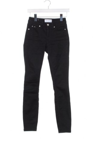 Dámske džínsy  Calvin Klein Jeans, Veľkosť XS, Farba Čierna, Cena  26,61 €