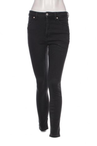 Γυναικείο Τζίν Calvin Klein Jeans, Μέγεθος M, Χρώμα Γκρί, Τιμή 40,21 €