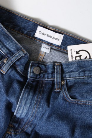 Дамски дънки Calvin Klein Jeans, Размер M, Цвят Син, Цена 156,00 лв.