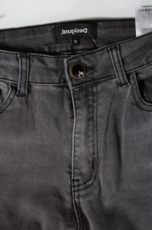 Dámske džínsy  Desigual, Veľkosť S, Farba Sivá, Cena  26,85 €