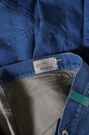 Damskie jeansy Diesel, Rozmiar M, Kolor Niebieski, Cena 158,55 zł