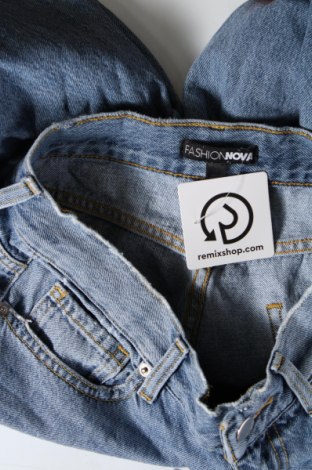 Damskie jeansy Fashion nova, Rozmiar S, Kolor Niebieski, Cena 41,74 zł