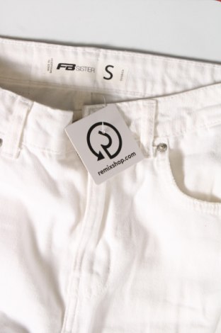 Damen Jeans Fb Sister, Größe S, Farbe Weiß, Preis € 9,00