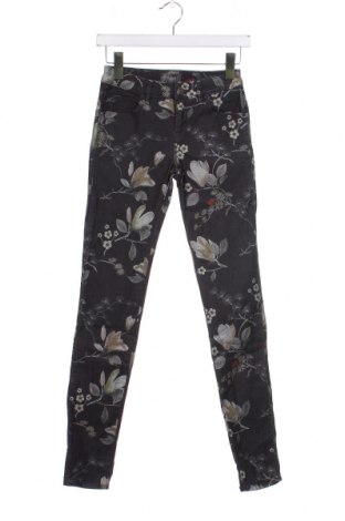 Damen Jeans Guess, Größe XS, Farbe Mehrfarbig, Preis 26,10 €