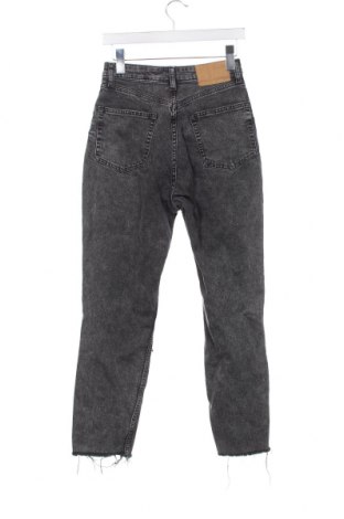 Damskie jeansy H&M Divided, Rozmiar XS, Kolor Szary, Cena 38,00 zł